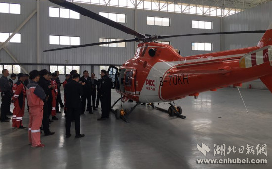 湖北高速公路救援開啟“空中通道” 直升機(jī)救援服務(wù)惠及百姓，通用航空融入民生